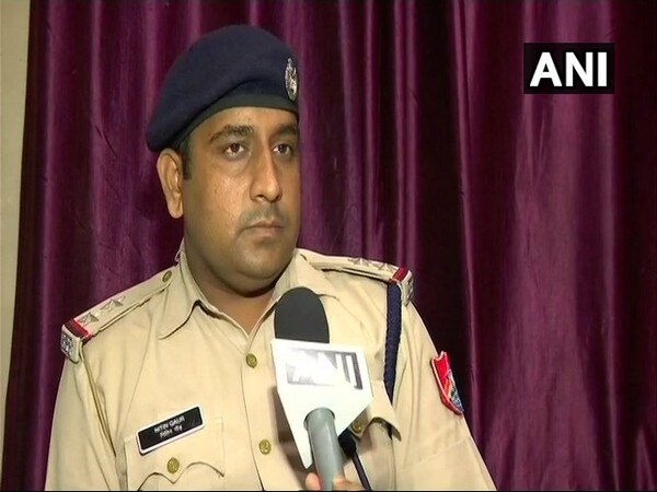 Felt proud to help woman, who gave birth to twins in train: Cop Felt proud to help woman, who gave birth to twins in train: Cop